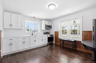 749 E Main St, Kings Park, NY 11754 - Photo 7