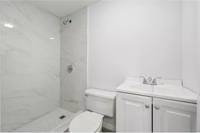 749 E Main Street, Kings Park, NY 11754 - Photo 19