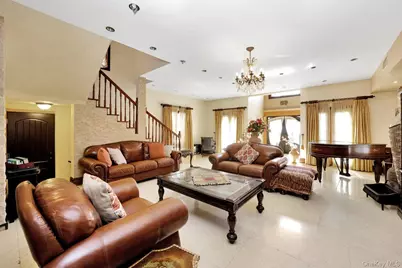 18631 Radnor Road, Jamaica, NY 11432 - Photo 5