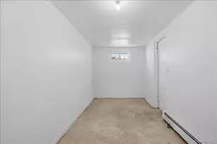 90-30 202th St, Hollis, NY 11423 - Photo 11