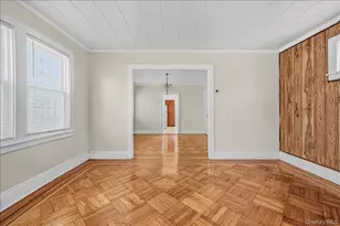 90-30 202th St, Hollis, NY 11423 - Photo 3