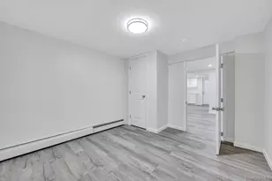 175 N 25th St, Wheatley Heights, NY 11798 - Photo 29