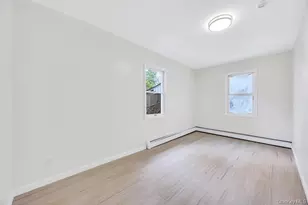 175 N 25th St, Wheatley Heights, NY 11798 - Photo 15