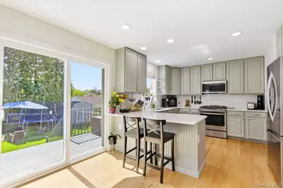 18 Barrett Place, Beacon, NY 12508 - Photo 11
