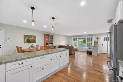 19 Scenic Drive, Poughkeepsie, NY 12603 - Photo 5