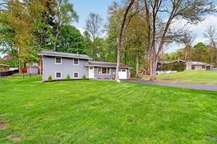 19 Scenic Dr, Poughkeepsie, NY 12603 - Photo 19