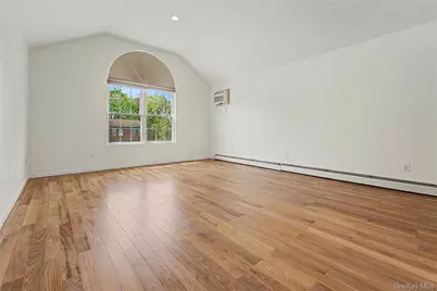 69 S 28th Street, Wyandanch, NY 11798 - Photo 9