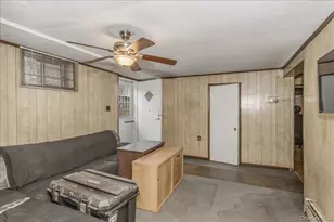 89-50 Pontiac St, Queens Village, NY 11427 - Photo 17