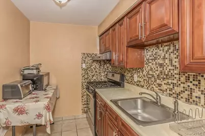 8950 Pontiac Street, Queens Village, NY 11427 - Photo 21