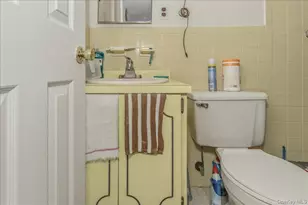 89-50 Pontiac St, Queens Village, NY 11427 - Photo 13