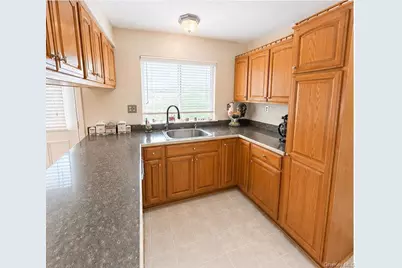 520 Cranston Lane, Ridge, NY 11961 - Photo 9