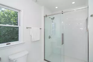 32 Stellar Pl, Pelham, NY 10803 - Photo 17