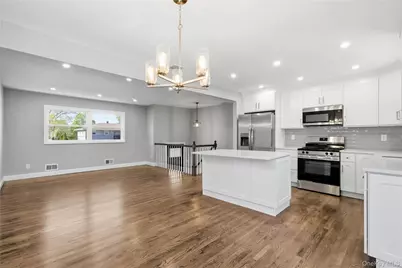 49 Sandy Hollow Drive, Smithtown, NY 11787 - Photo 7