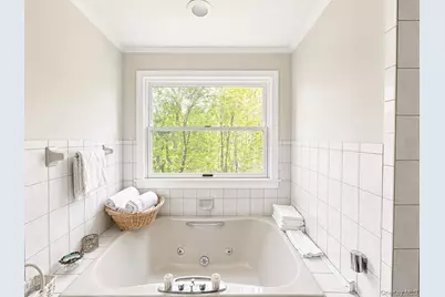 6 Cedar Avenue, Locust Valley, NY 11560 - Photo 21