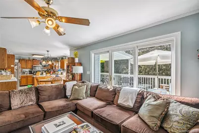 6 Cedar Avenue, Locust Valley, NY 11560 - Photo 9