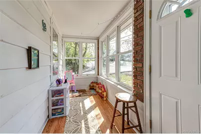 85 E 23rd Street, Huntington Station, NY 11746 - Photo 5