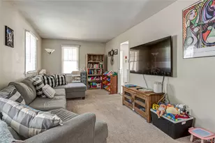85 E 23rd St, Huntington Station, NY 11746 - Photo 13