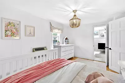 12 Belleview Avenue, Port Washington, NY 11050 - Photo 23