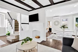 12 Belleview Ave, Port Washington, NY 11050 - Photo 7