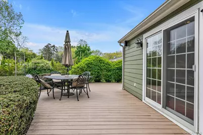 84 Derby Avenue, Greenlawn, NY 11740 - Photo 23