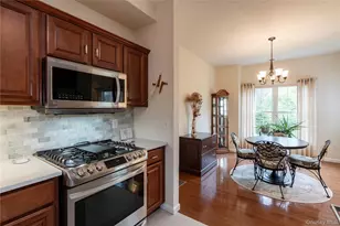 29 Aveonis Ct, Fishkill, NY 12524 - Photo 11