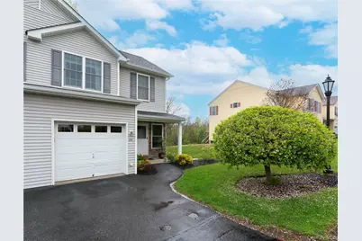 29 Aveonis Court, Fishkill, NY 12524 - Photo 3