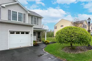 29 Aveonis Ct, Fishkill, NY 12524 - Photo 3