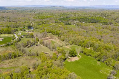 252 Crum Elbow Road, Hyde Park, NY 12538 - Photo 7