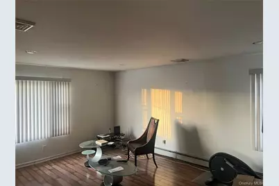 14 Vanata Court, Hempstead, NY 11550 - Photo 21