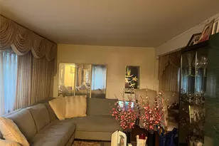 14 Vanata Ct, Hempstead, NY 11550 - Photo 3