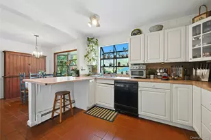 16 Brian Ct, Northport, NY 11768 - Photo 9