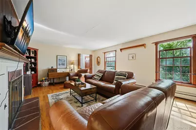 16 Brian Court, Northport, NY 11768 - Photo 7
