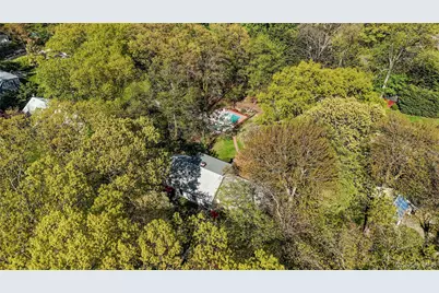 16 Brian Court, Northport, NY 11768 - Photo 29