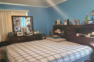 301 Pennsylvania Ave, Roosevelt, NY 11575 - Photo 9