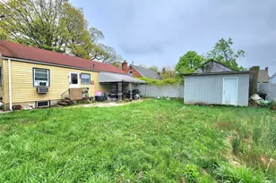 301 Pennsylvania Ave, Roosevelt, NY 11575 - Photo 13