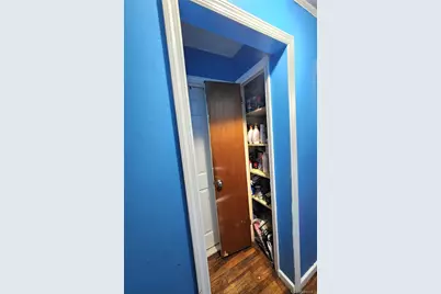 301 Pennsylvania Avenue, Roosevelt, NY 11575 - Photo 7