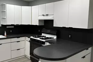 60 Veltri Ln, Yonkers, NY 10704 - Photo 3