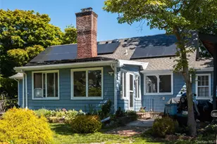 195 Sound Beach Blvd, Sound Beach, NY 11789 - Photo 3