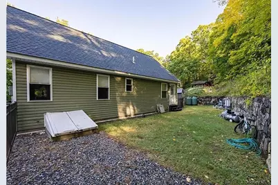 450 Oscawana Lake Rd, Putnam Valley, NY 10579 - Photo 9
