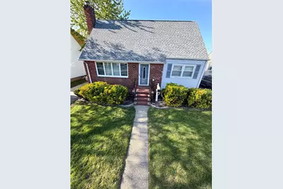 847 Jerusalem Avenue, Merrick, NY 11566 - Photo 1