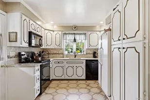 56 Wood Ave, Amityville, NY 11701 - Photo 11