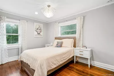 20 Elk Avenue, New Rochelle, NY 10804 - Photo 23