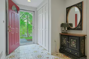 29 Maplewood Way, Pleasantville, NY 10570 - Photo 5