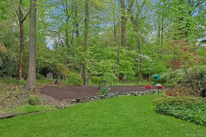 29 Maplewood Way, Pleasantville, NY 10570 - Photo 3