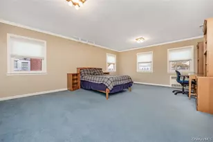 15 Combes Ave, Rockville Centre, NY 11570 - Photo 27