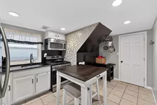 160-15 90th St, Howard Beach, NY 11414 - Photo 25