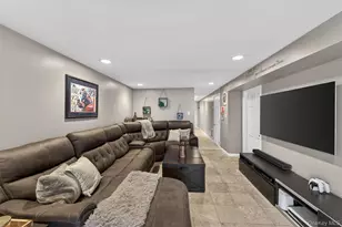 160-15 90th St, Howard Beach, NY 11414 - Photo 27