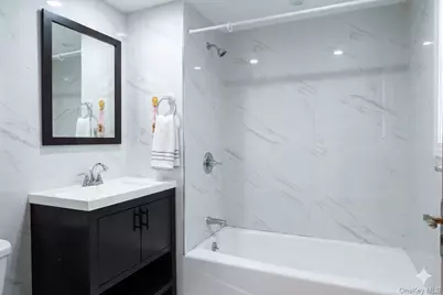 132-15 41st Avenue #4C, Flushing, NY 11355 - Photo 7