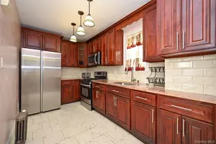 198-07 116th Ave, Saint Albans, NY 11412 - Photo 3