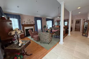 19 Meadow Pond Cir, Miller Place, NY 11764 - Photo 7